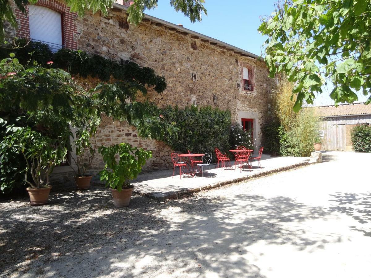 La Ferme De Rouffignac Blanzac (Haute-Vienne) Exterior foto